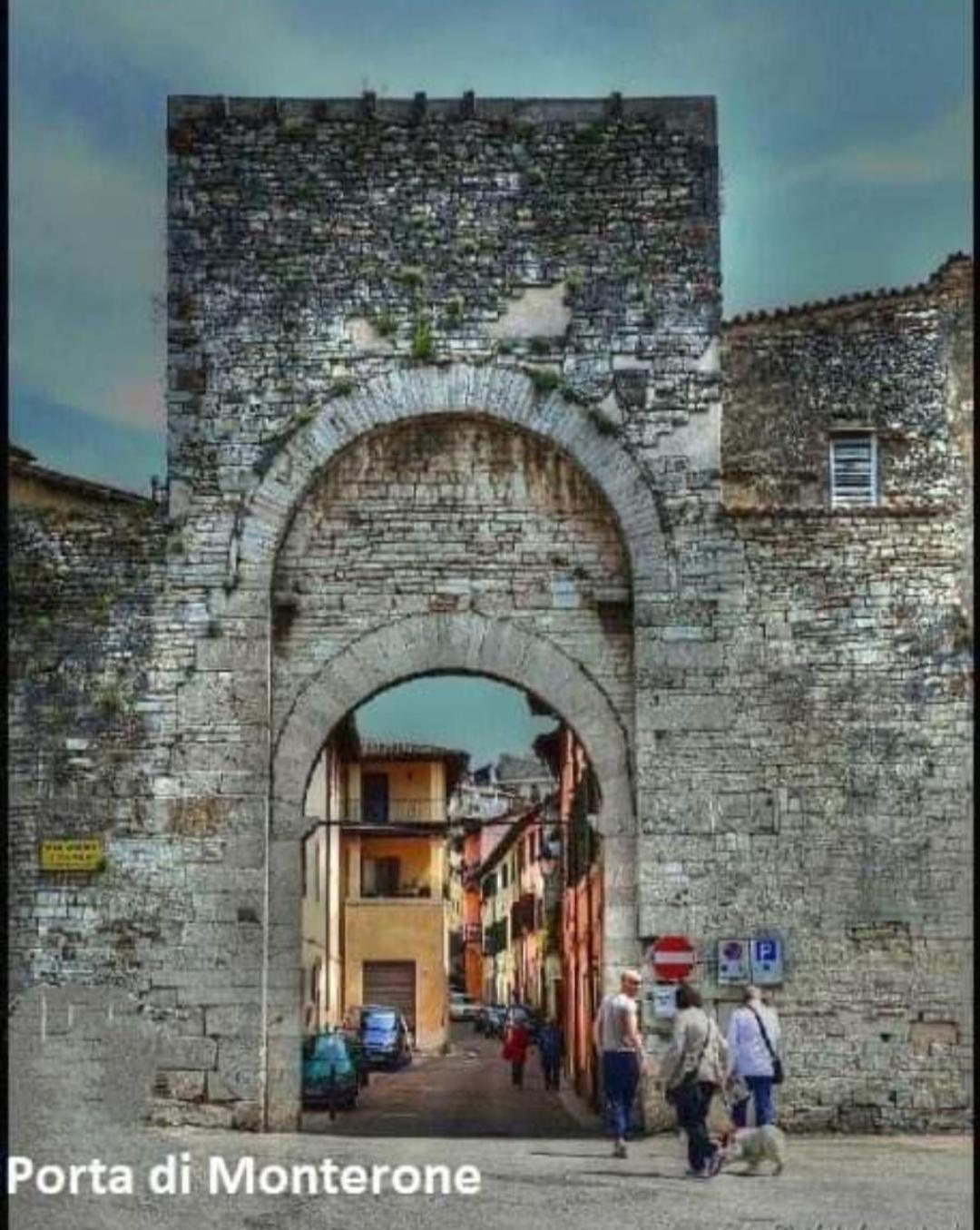 شقة Non Ditelo Al Duca - Belvedere Sant'Angelo سبوليتو المظهر الخارجي الصورة